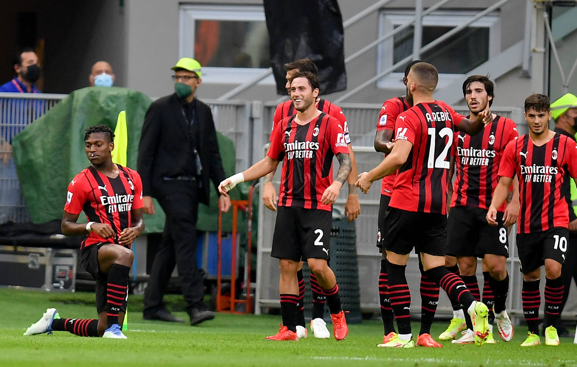 篮球为什么让团队协作更紧密？（篮球如何打造更紧密的团队协作？）