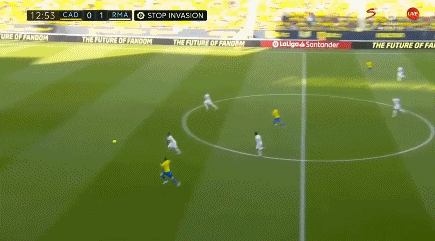 伦纳特-卡尔：踢世界杯的可能性？我全力以赴，纳帅来做决定（伦纳特-卡尔谈世界杯：我会拼尽全力，最终由纳帅定夺）