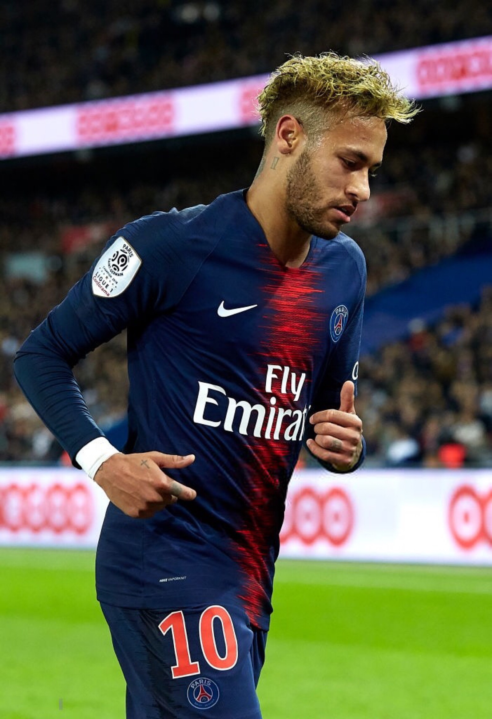 总有人黑C罗“跳水”？毛剑卿：这也是门艺术，跳得好叫艺术（毛剑卿谈C罗被指“跳水”：这也是门艺术，跳得好就是艺术）