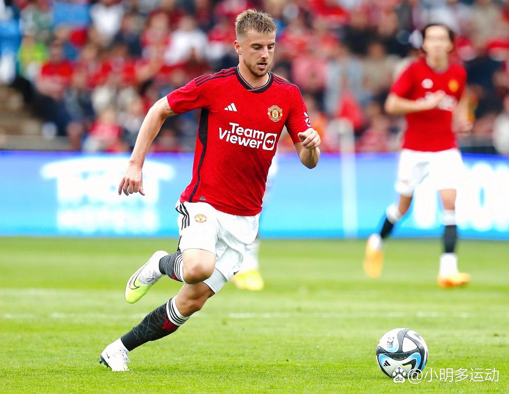 混合团体世界杯！张本智和又崩盘了！决胜时刻被打的毫无还手之力（混合团体世界杯：张本智和再度失常，生死时刻完全被压制）