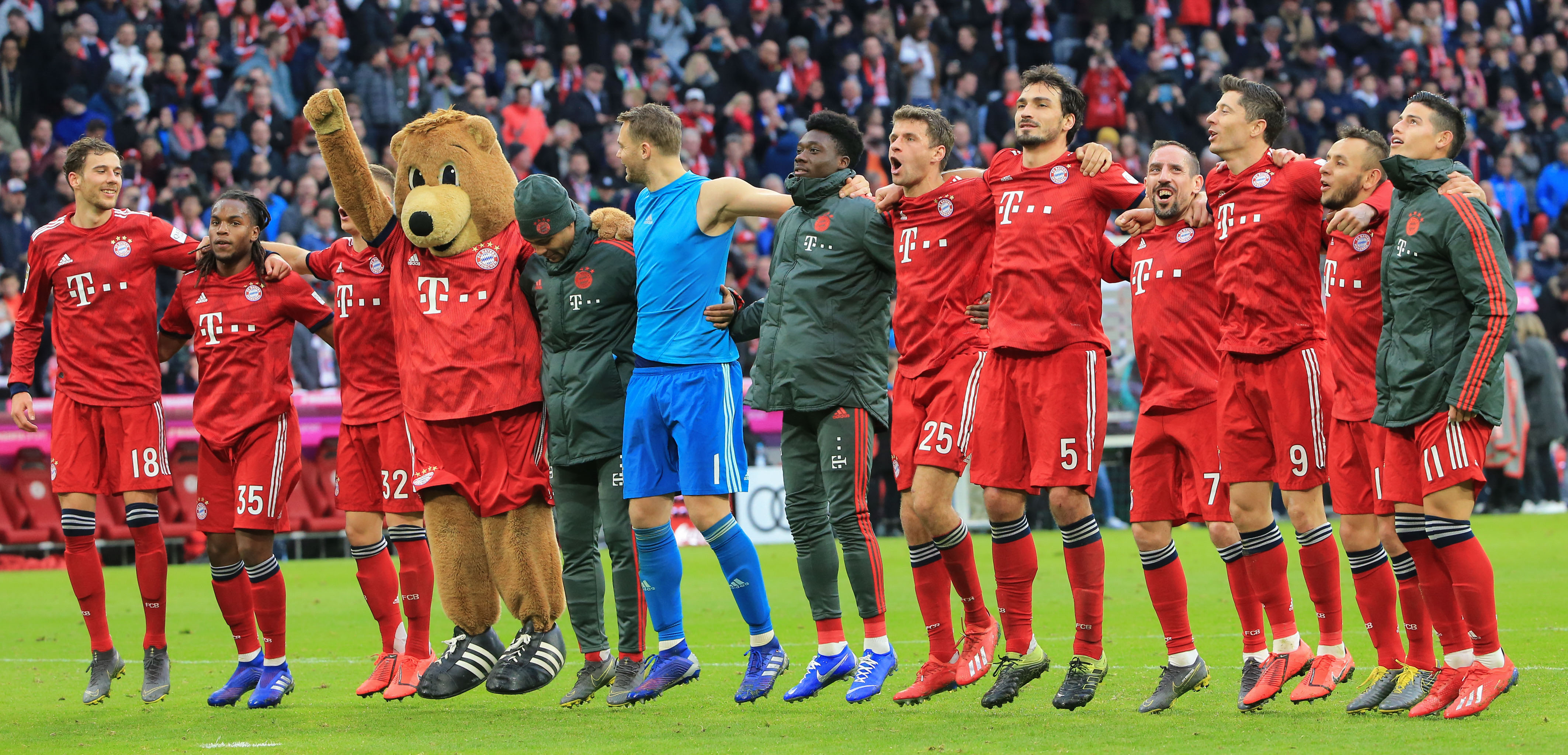 美记：开拓者&快船&雄鹿等5队是德罗赞的潜在下家（美媒：德罗赞潜在下家包括开拓者、快船、雄鹿在内的五支球队）