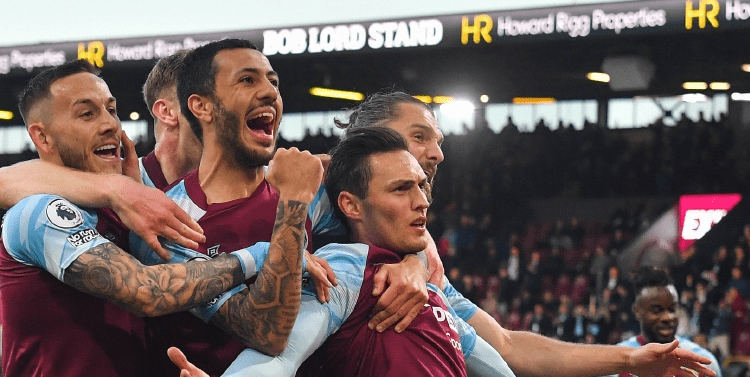 幸福甜蜜，高准翼爱人社媒分享婚纱照拍摄花絮（高准翼爱人社交平台晒婚纱照花絮，甜蜜满满）