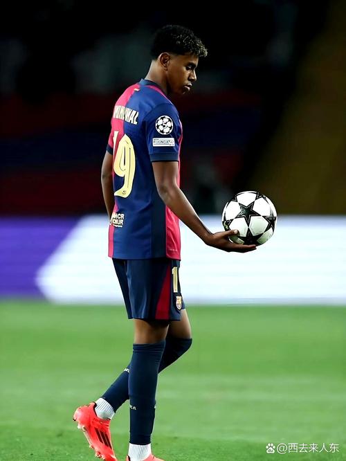 德转列瑞士球员历史身价前10：扎卡5000万欧第1，阿坎吉第2（德转评瑞士球员历史身价TOP10：扎卡5000万欧居首，阿坎吉次席）