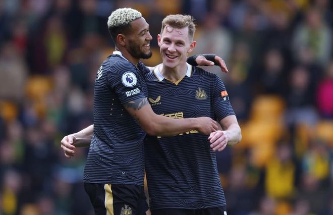 CBA俱乐部杯广厦击败天津 塔克飞身暴扣（CBA俱乐部杯：广厦力克天津 塔克上演飞身暴扣）