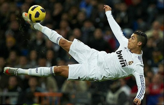 经友好协商，深圳新鹏城足球俱乐部今日宣布任命陈涛...（深圳新鹏城足球俱乐部今日官宣任命陈涛）